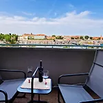Apartment Art&view *