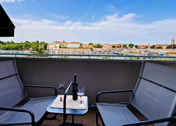 Apartment Art&view *